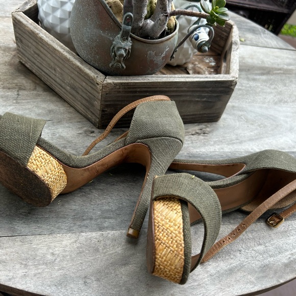 Elegant Tory Burch Amina Platform w Raffia Olive Green Sz 7 - Picture 4 of 9